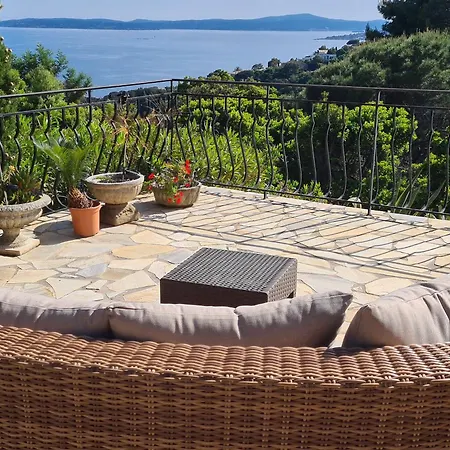 Villa Lou Pei 2
